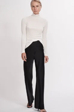 RIBBED TURTLENECK WHITE