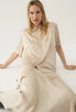 SHORT SLEEVE BOYFRIEND SHIRT HAZELNUT