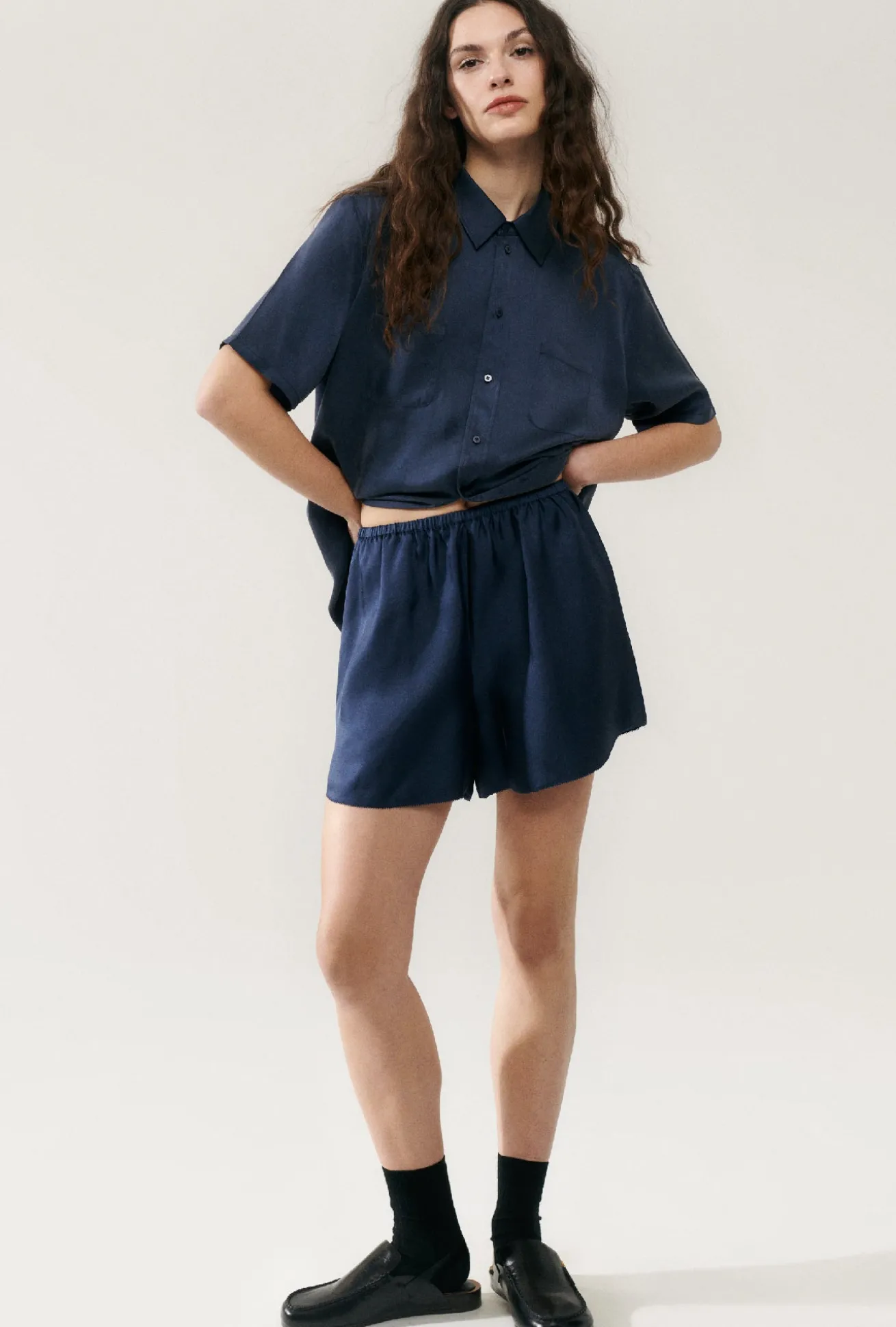 SHORT SLEEVE BOYFRIEND SHIRT MIDNIGHT