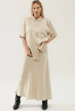 SHORT SLEEVE BOYFRIEND SHIRT HAZELNUT